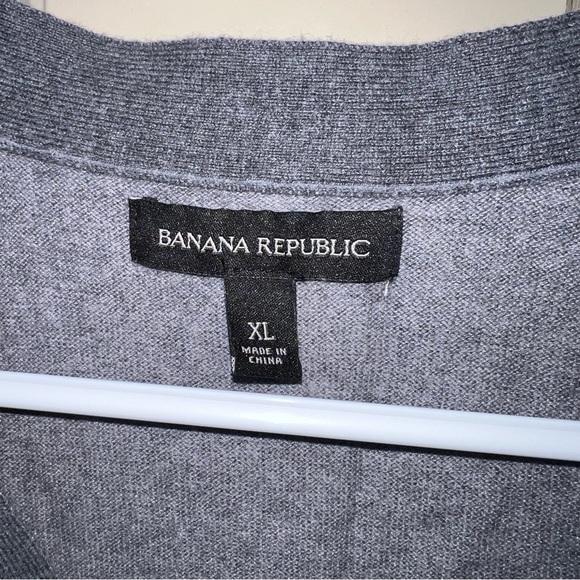 Banana Republic Men's Gray Cotton & Silk Blend Button Down Sweater Vest Size XL - Picture 3 of 9
